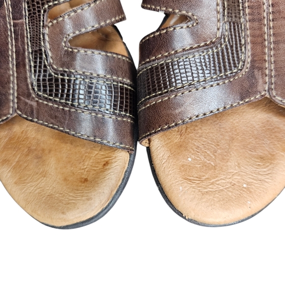 Clarks Artisan Leather Sandals size 7 - Picture 6 of 7